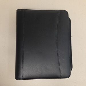 Franklin Covey Leather Pebbled Genuine Black  7 Ring Day Planner Classic Zip